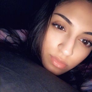 Meet your Posher, Syeda